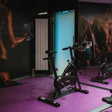 Garni Uni Elita Lux Hotell Ni