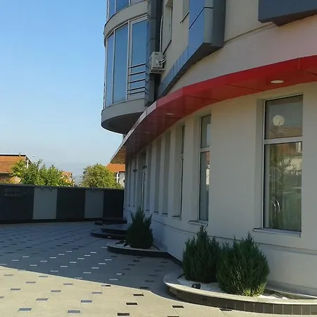 Hotell Garni Uni Elita Lux 3*