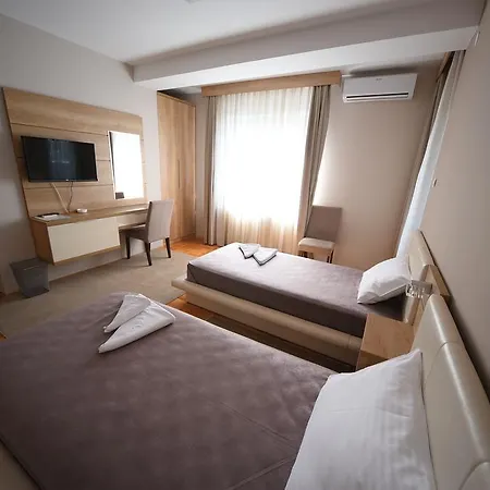 Garni Uni Elita Lux Hotel