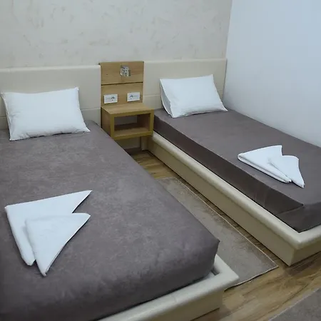 Hotell Garni Uni Elita Lux 3*