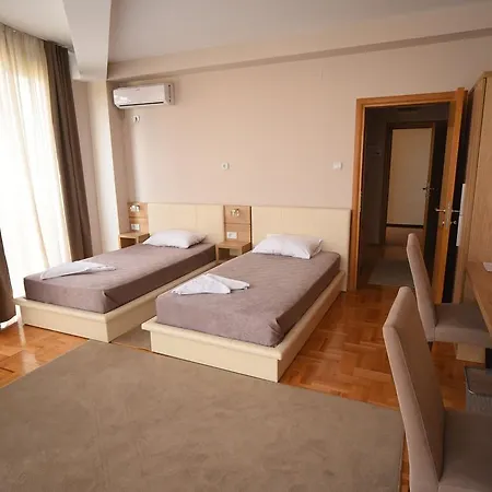 Garni Uni Elita Lux Hotell