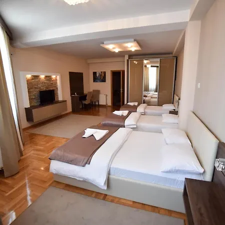 Garni Uni Elita Lux Hotel