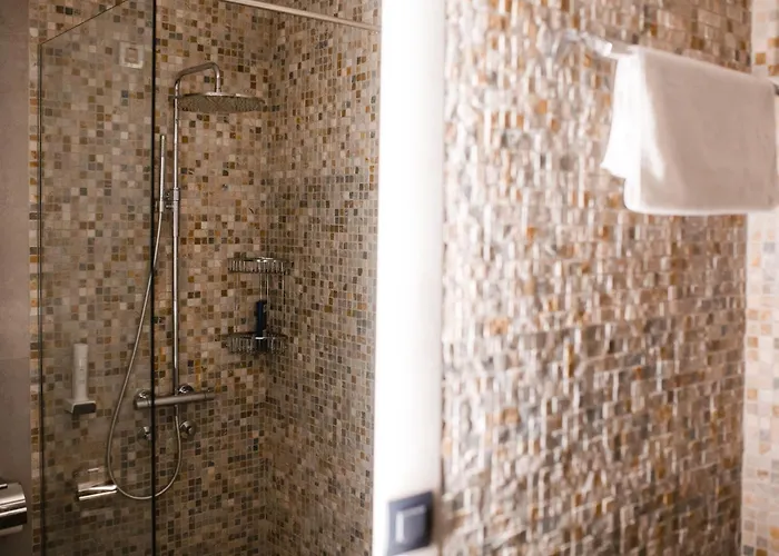 Garni Uni Elita Lux Nis