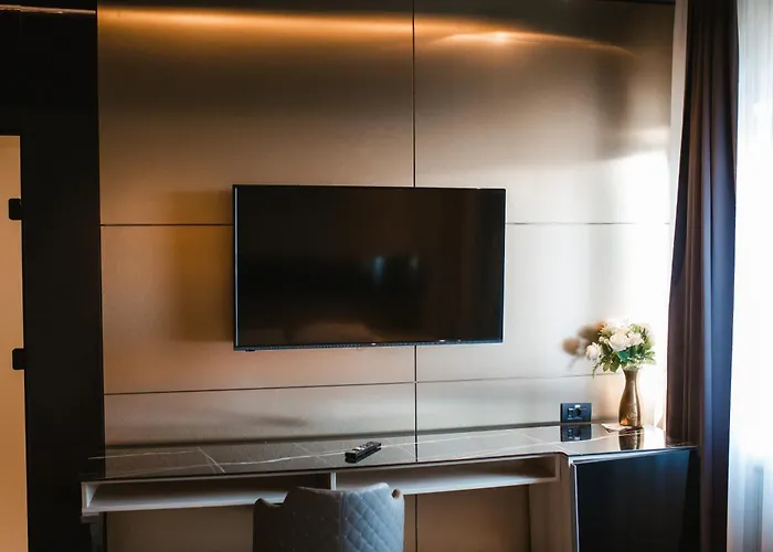 Garni Uni Elita Lux Hotel