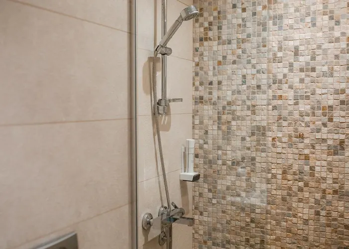 Garni Uni Elita Lux Nis