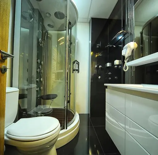 Garni Uni Elita Lux Hotel 3*